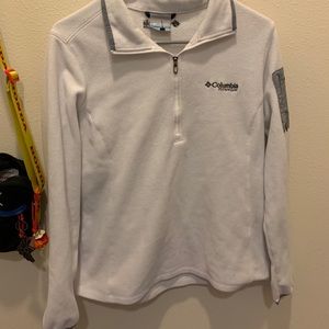 COLUMBIA WHITE LONG SLEEVE PULL OVER JACKET